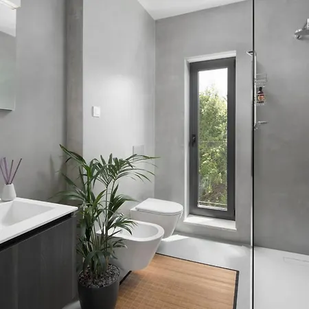 Sleeps 8 With Pool Air Con And Wifi * Ližnjan